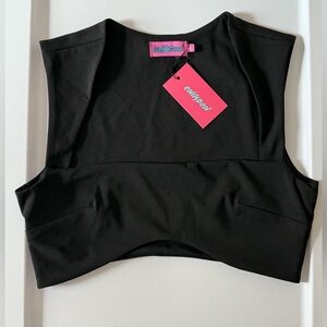 NWT - Edikted Black Sleeveless Crop Top - Sz M